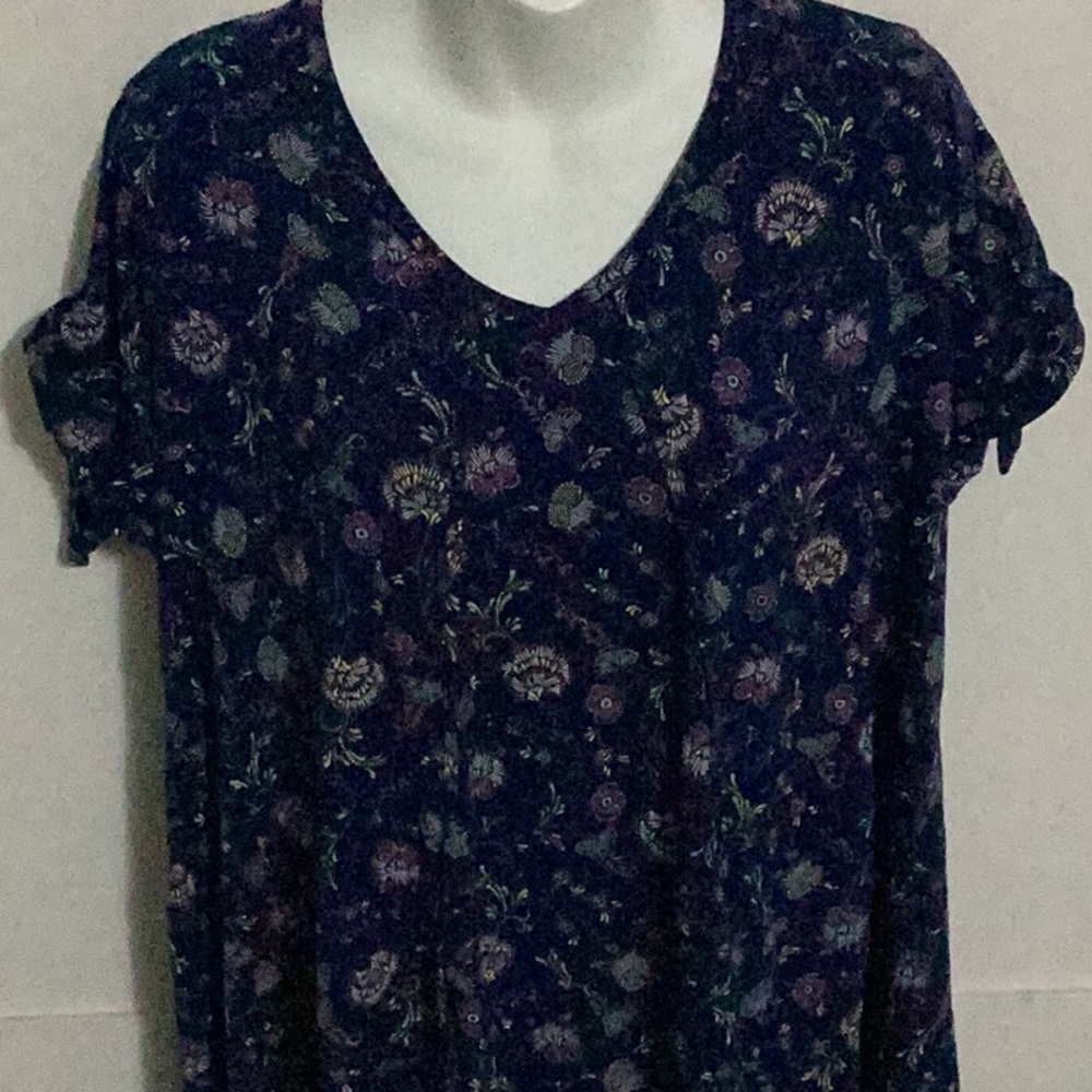 Women's Floral V-Neck Short Sleeve Top - Navy /Purple size XL